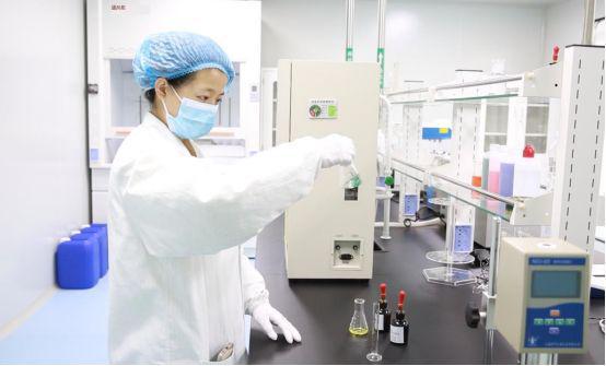匠心铸智造，透明见真章 百纳福360°GMP全透明智能工厂引领行业新标杆